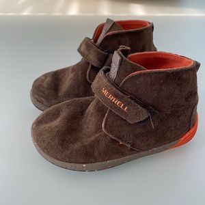 Toddler size 6 Brown Suede Merrell Boots